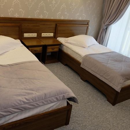 Лісовий Готель Гайки Zsitomir Kültér fotó